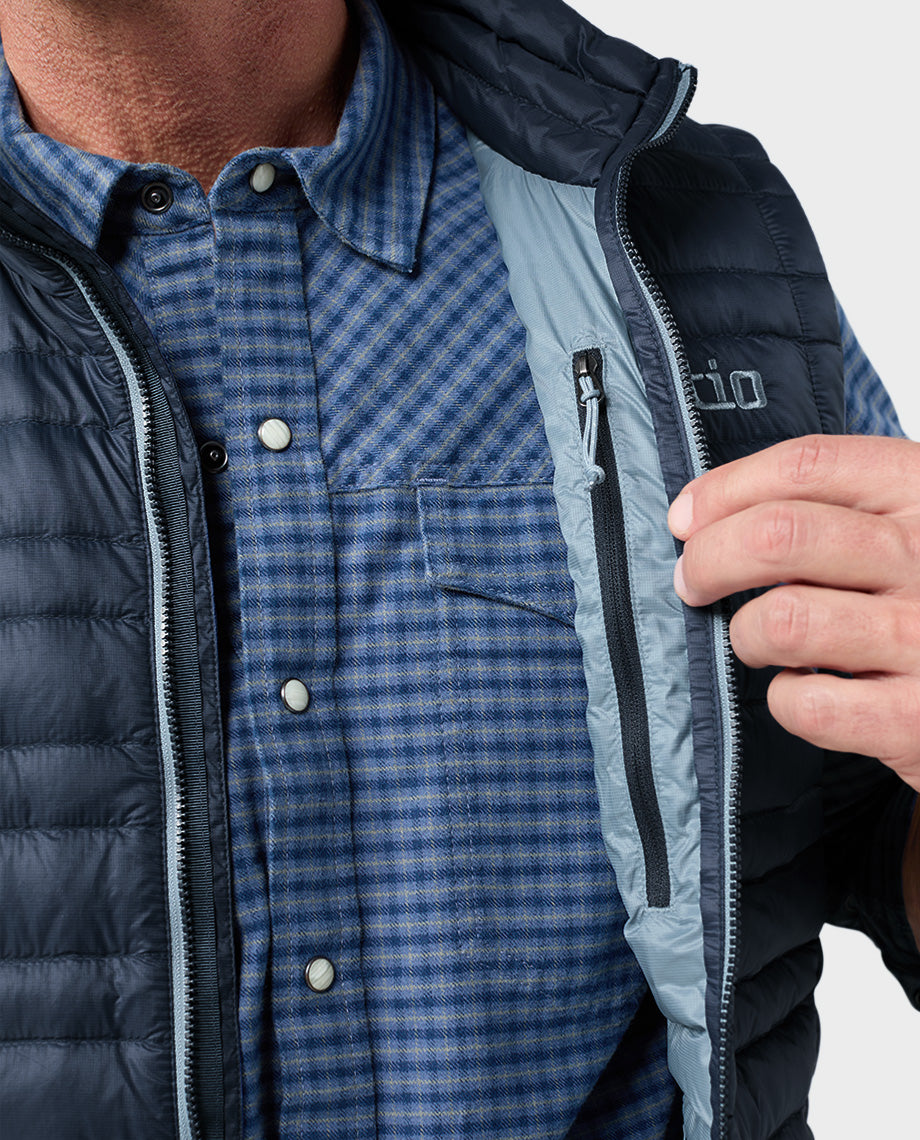 Men's Pinion Down Vest - Image 21
