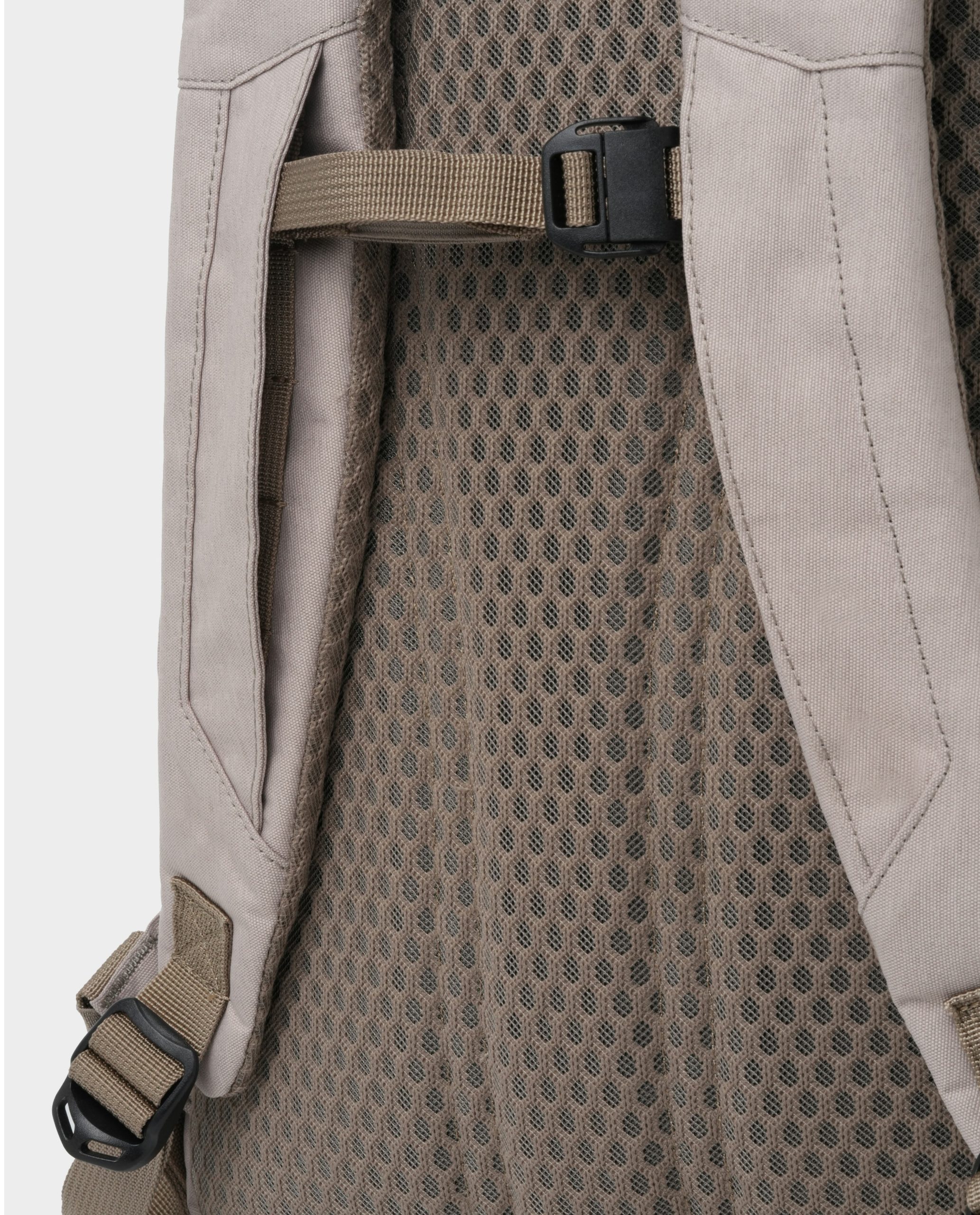 Basin Daypack 35L - Image 7