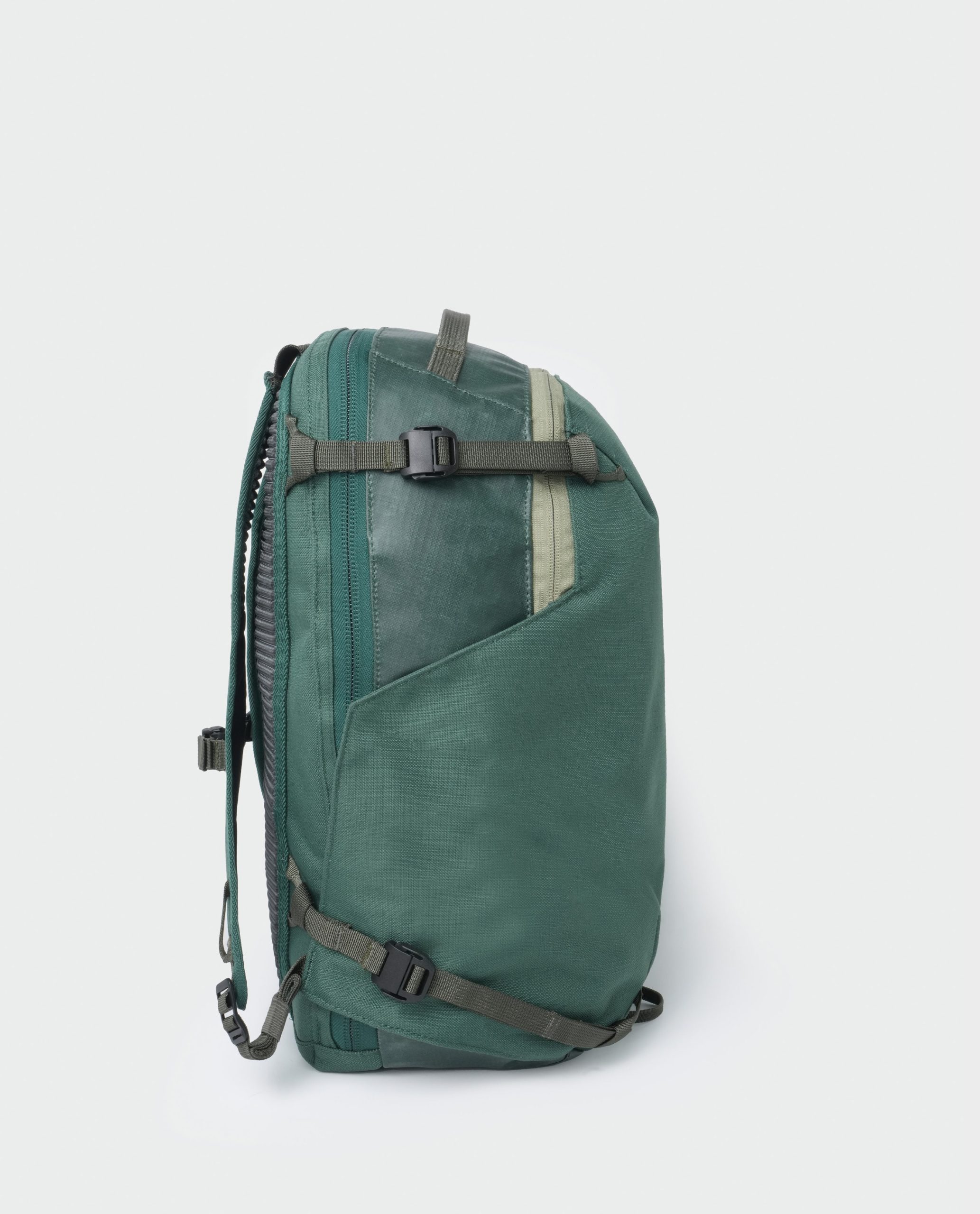 Basin XT Backpack 25L - Image 13